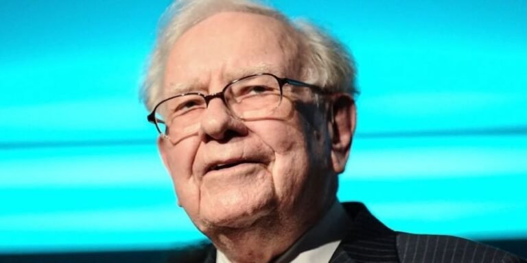 Read more about the article The Success Story of Warren Buffett: 5 Key Lessons from a Billionaire Investor