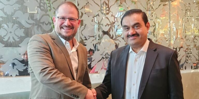 Read more about the article Gautam Adani and Qualcomm’s CEO Explore India’s Opportunities in Semiconductor and AI Sectors
