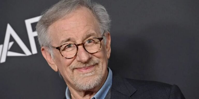 Read more about the article Steven Spielberg: From Dreamer to Cinema Legend